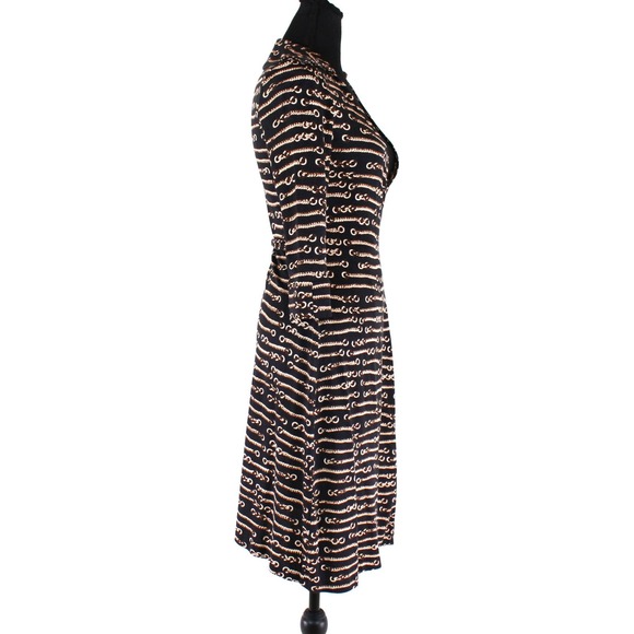 Diane Von Furstenberg Gold Chain Pattern Wrap Dress 2 Knee Length 3/4th Sleeve - Picture 2 of 7
